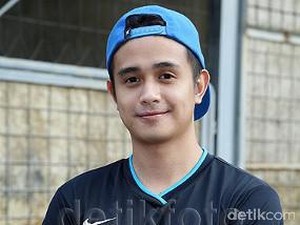 5 Fakta Ajun Perwira yang Cium Jennifer usai Pemberkatan