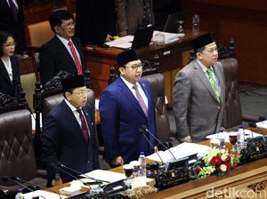 Soal Novanto Bakal Baca Teks Proklamasi di Istana, DPR Gelar Rapim
