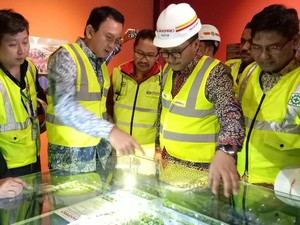 Ahok Tinjau Proyek Arena Balap Sepeda di Velodrome Jaktim