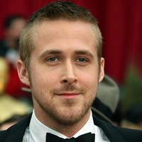 Ryan Gosling pernah bercerita kalau rumahnya di masa kecil dulu dihantui. Itulah sebabnya ia dan keluarganya memutuskan pindah dari rumah seram itu. Foto: Frazer Harrison/Getty Images