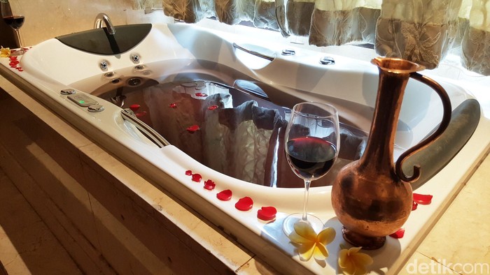Wine Spa di Hotel Trans Resort Bali, Paling Unik di Pulau Dewata