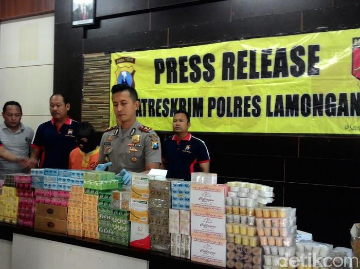 Ribuan Kosmetik Ilegal Diamankan