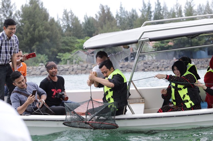 Ide Liburan Akhir Pekan Ala Ustadz Yusuf Mansyur di Banda Aceh