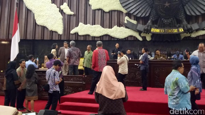 Fahri Hamzah: Persiapan DPR Sambut Raja Salman Sudah 70 Persen
