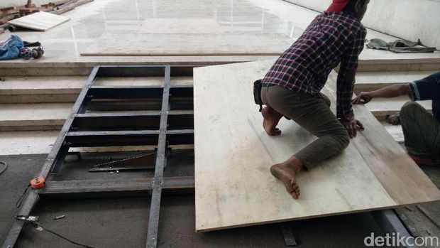 Persiapan jalan khusus untuk Raja Salman di DPR.