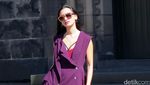 Gaya Si Cantik Asmara Abigail di Melbourne