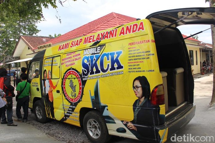 Ambulans Disulap Jadi SKCK Keliling akan Keliling Pelosok Garut