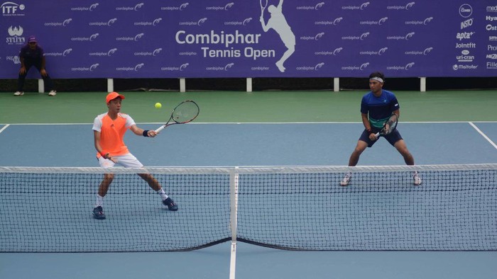 Justin Barki/Christopher Rungkat Sabet Gelar Juara