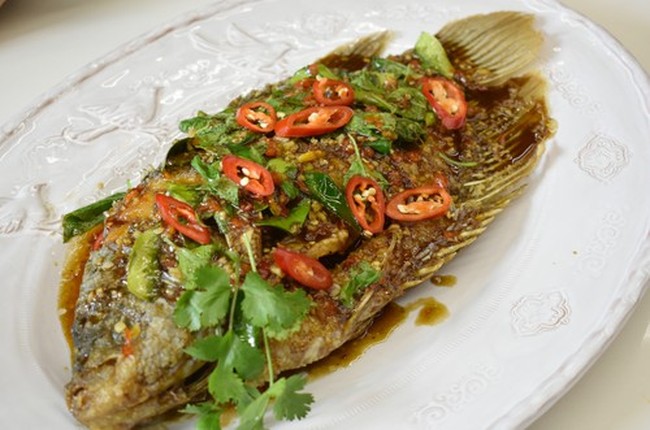Tambah Selera Makan dengan Bikin 5 Olahan Ikan Pedas Ini!