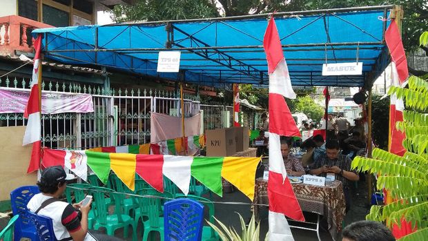 Pemilihan Suara Ulang (PSU) digelar di 4 TPS di Tangerang, salah satunya di TPS 3 Sukarasa.