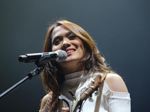 Mengenal Lebih Dekat Galih dan Ratna Lewat Konser 