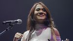 Si Cantik Sheryl Sheinafia di Panggung Galih & Ratna Concert
