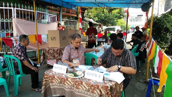 Nyoblos Ulang di 4 TPS di Tangerang, Total Suara 2 Paslon Berkurang
