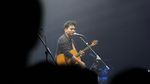 Melagukan Film di Galih & Ratna Concert
