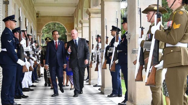 Momen Upacara Kenegaraan Jokowi di Australia