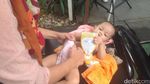 Menggemaskan! Tingkah Anak-anak Balita Saat Keramas Bareng
