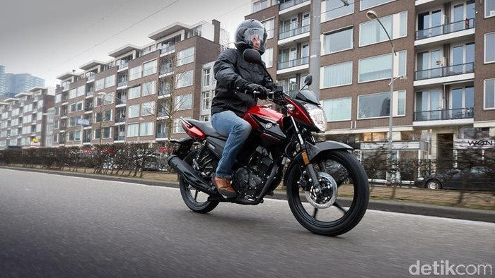 Yamaha YS125, Motor Sport Enteng untuk Komuter