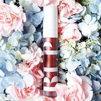 Tren Lipstik Metalik, Coba Produk dari 5 Brand Lokal Ini
