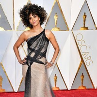 Halle Berry, Annual Academy Awards at Hollywood & Highland Center on February 26, 2017 in Hollywood, California.  (Photo by Frazer Harrison/Getty Images)