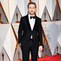 Ryan Gosling dinilai memiliki hidung terindah. Hidung bangir Ryan Gosling memang membuat fitur wajahnya jadi semakin tampan. Foto: Frazer Harrison/Getty Images