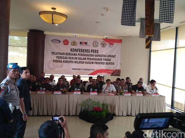 Pelatihan Bersama Tangani Korupsi, Panglima dan Wakapolri Hadir