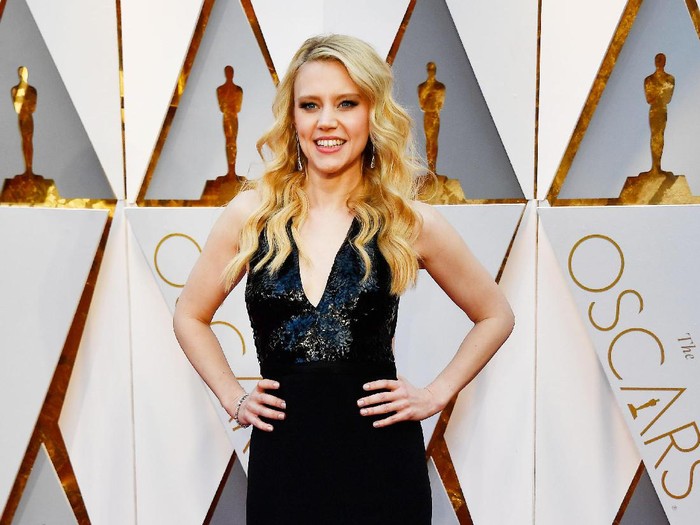 HOLLYWOOD, CA - FEBRUARY 26:  Actor Kate McKinnon attends the 89th Annual Academy Awards at Hollywood & Highland Center on February 26, 2017 in Hollywood, California.  (Photo by Frazer Harrison/Getty Images)