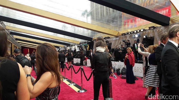 Toko dan Mall Ditutup Jelang Oscar 2017