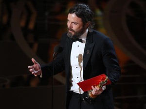 Terkejutnya Casey Affleck Raih Oscar Perdana