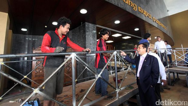 Ketua DPR Tinjau Persiapan Kedatangan Raja Salman / 