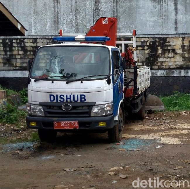Aksi AM Rusak Mobil Dishub karena Emoh Bayar Denda Rp 2,5 Juta