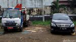 Tak Terima Mobilnya Diderek, Pemilik Rusak Mobil Dishub
