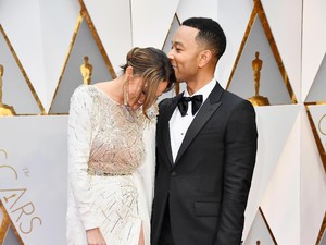 Inspirasi Gaun Pengantin dari Karpet Merah Oscar 2017