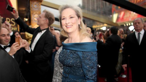 Rose McGowan Sebut Meryl Streep 'Bersembunyi' dari Kasus Pelecehan Weinstein