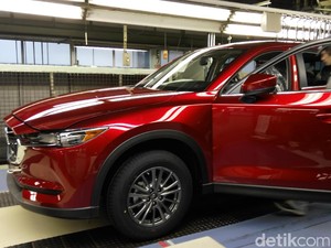 Melihat Proses Kelahiran Mazda CX-5 di Hiroshima