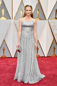 7 Selebriti dengan Penampilan Terburuk di Oscar 2017