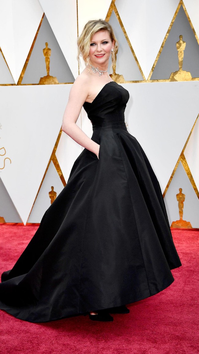 Kirsten Dunst, Annual Academy Awards at Hollywood & Highland Center on February 26, 2017 in Hollywood, California.  (Photo by Frazer Harrison/Getty Images)