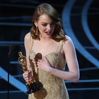 Emma Stone adalah salah satu aktris yang cukup disegani di Hollywood. Tapi siapa yang menyangka jika Emma pernah tak menyelesaikan pendidikan di sekolah formal dan beralih ke sekolah akting. Aku tak menyangka orangtuaku menyetujuinya, ujar Emma seperti dikutip Just Jared. Kalau tidak begitu, mungkin bintang La La Land ini tak akan meraih penghargaan Oscar. (Foto: Reuters)