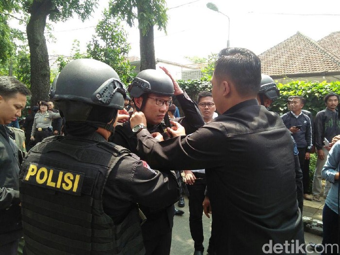 Ridwan Kamil Apresiasi Kesigapan Pegawai Kelurahan