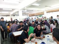 Di Kantin Plaza Senayan Tersedia Pilihan Makan Siang di 40 Tenant!