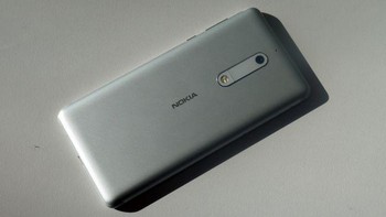 Handset ini dilepas 190 euro atau sekitar Rp 2,6 juta. (Foto: Dok. Techradar)