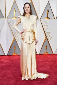 7 Selebriti dengan Penampilan Terburuk di Oscar 2017