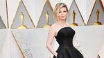 Hot In Black! Balutan Busana Hitam Nan Seksi di Oscar 2017