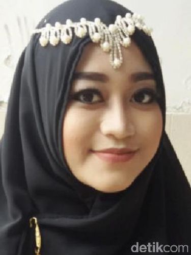 Foto: Tarik Perhatian dengan Headpiece, Ini Gaya 6 Peserta Hijab Hunt 2017