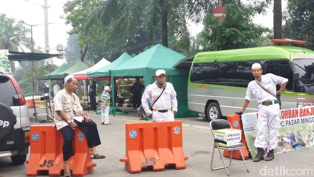  Massa Mulai Padati Gedung Kementan Jelang Sidang Ahok