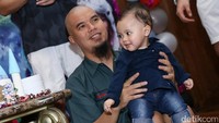 Ataupun si bungsu Aerlangga. Pool/Palevi S/detikFoto.