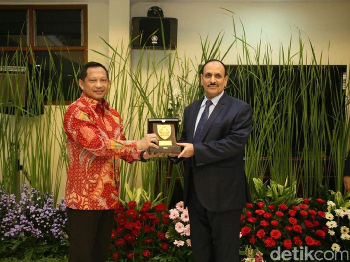 Gelar Pertemuan, Kapolri Bahas Kerja Sama dengan Kepolisian Arab