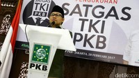 Satgas ini akan bertugas mendirikan Posko Satgas TKI di lokasi – lokasi rawan penyelundupan TKI tidak berdokumen.