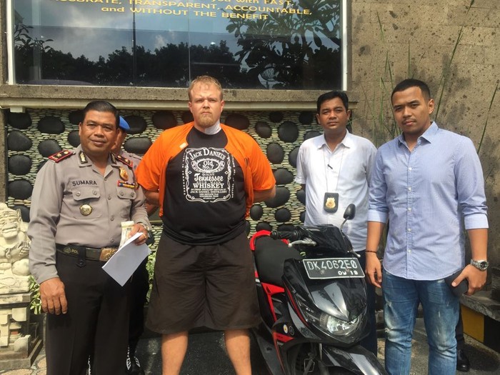Polisi Tangkap WN Irlandia karena Mencuri Motor
