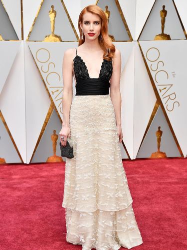 Cantiknya Emma Roberts & Olivia Culpo Bergaun Ramah Lingkungan di Oscars