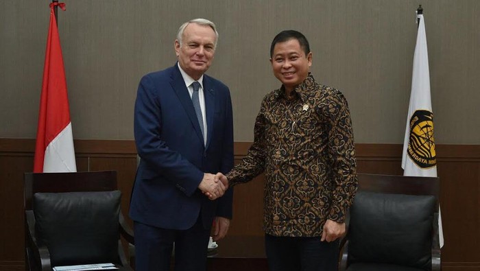 Jonan dan Menlu Prancis Resmikan Klub Pengusaha Energi Terbarukan